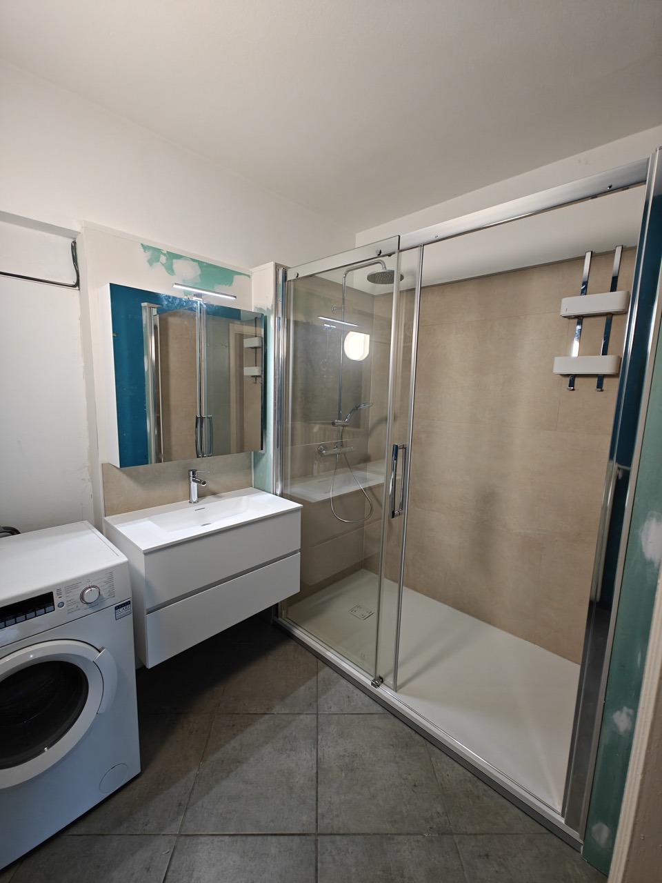 Salle de bain PMR &mdash; Solutions Concept